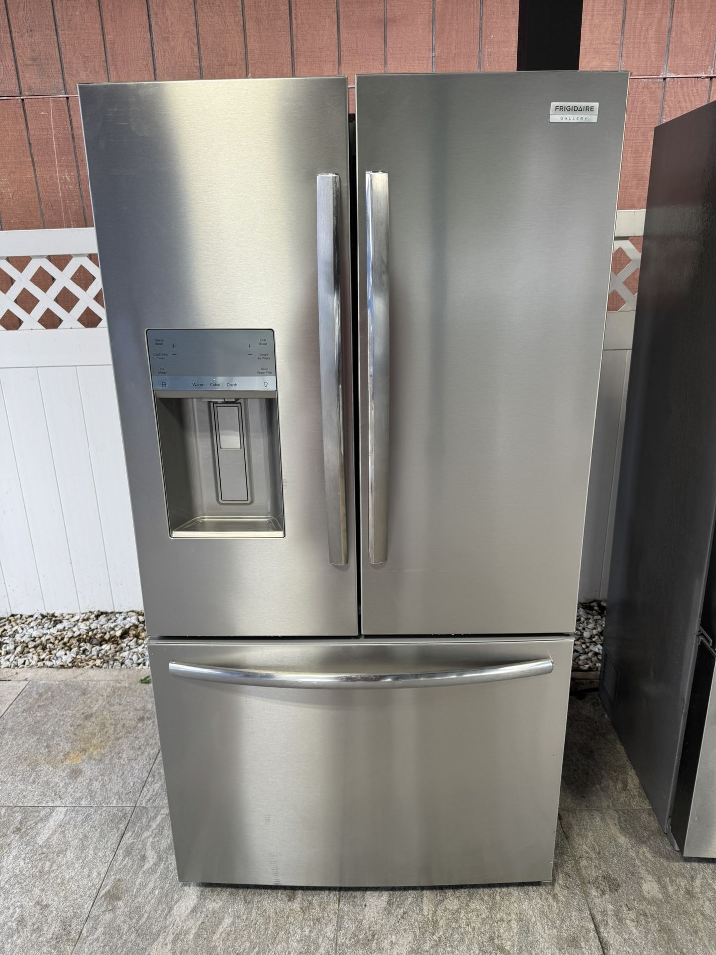 Frigidaire Gallery Refrigerator 36 X 69 Brand New One Receipt For 90 Days Warranty 