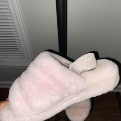 Pink Ugg Slippers Sz 10