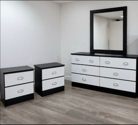Dresser Whit Mirror And 2 Nightstands  - Cómoda Con Espejo y 2 Mesitas de noche
