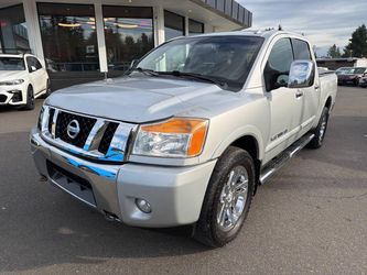 2014 Nissan Titan