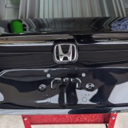 2016-2021 Honda Civic Trunk Lid