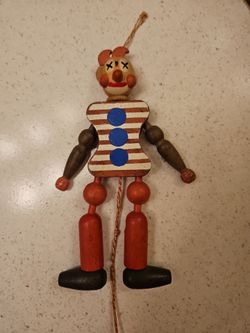 Wooden drawstring Clown works
