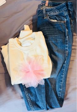 Kids Size Zara Tulle Flower Sweatshirt Size 8-9 & American Rag Jeans Size 1 S $5 for both together