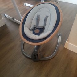 Maxi Cosi Baby Swing