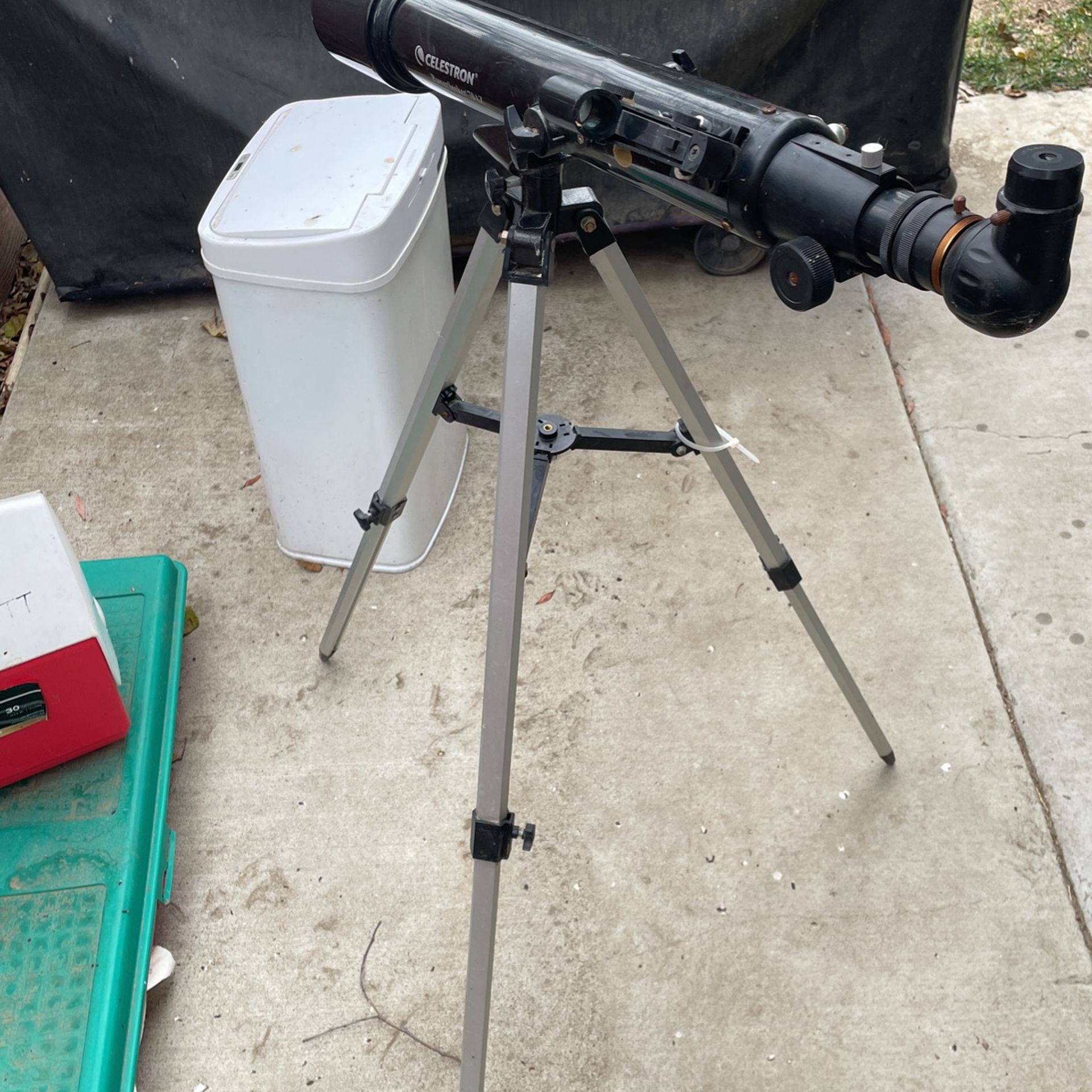 TELESCOPE 20$