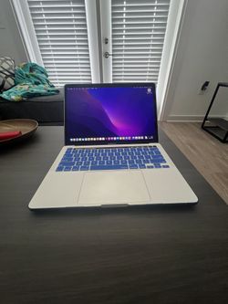 2022 MacBook Pro