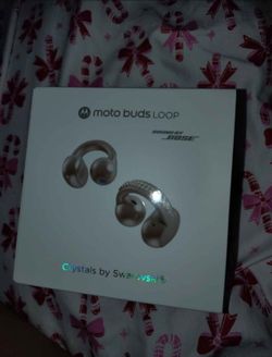 Moto buds loop
