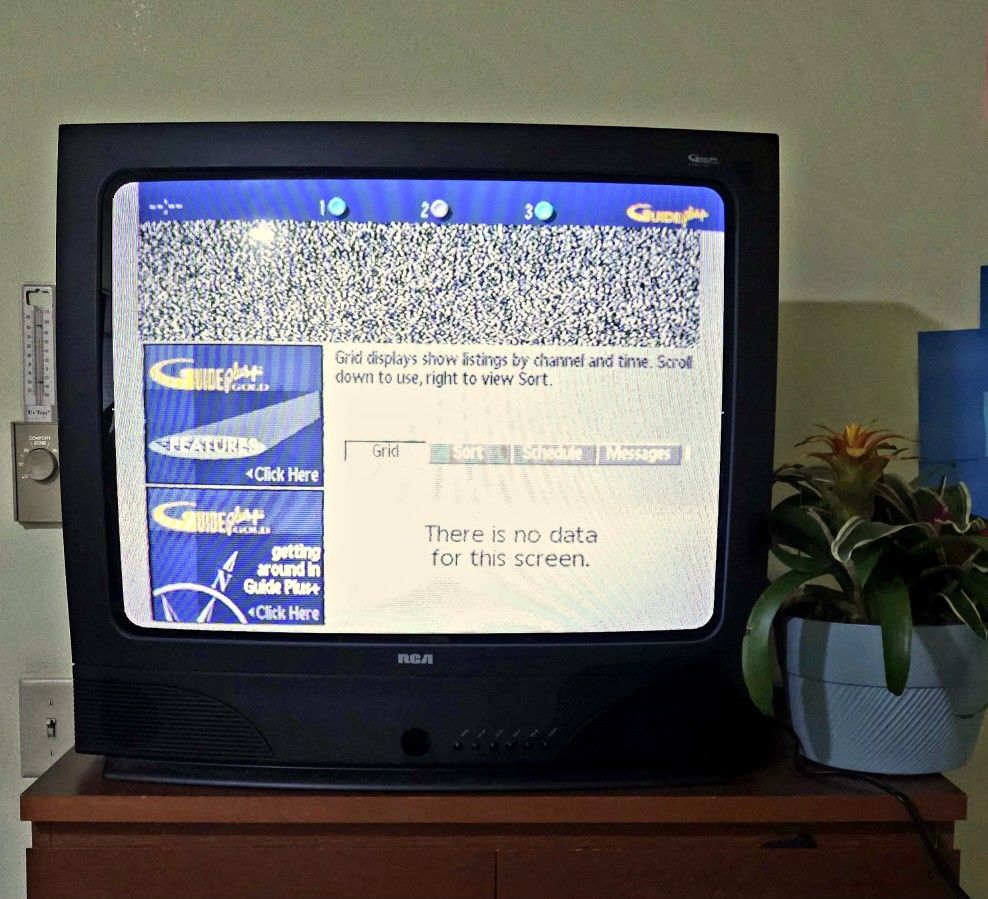 RCA 25" CRT TV
