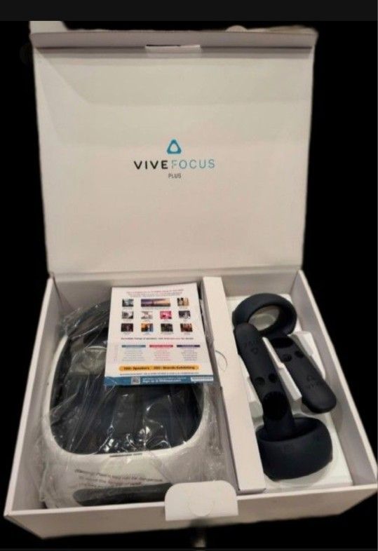 HTC VIVE FOCUS PLUS