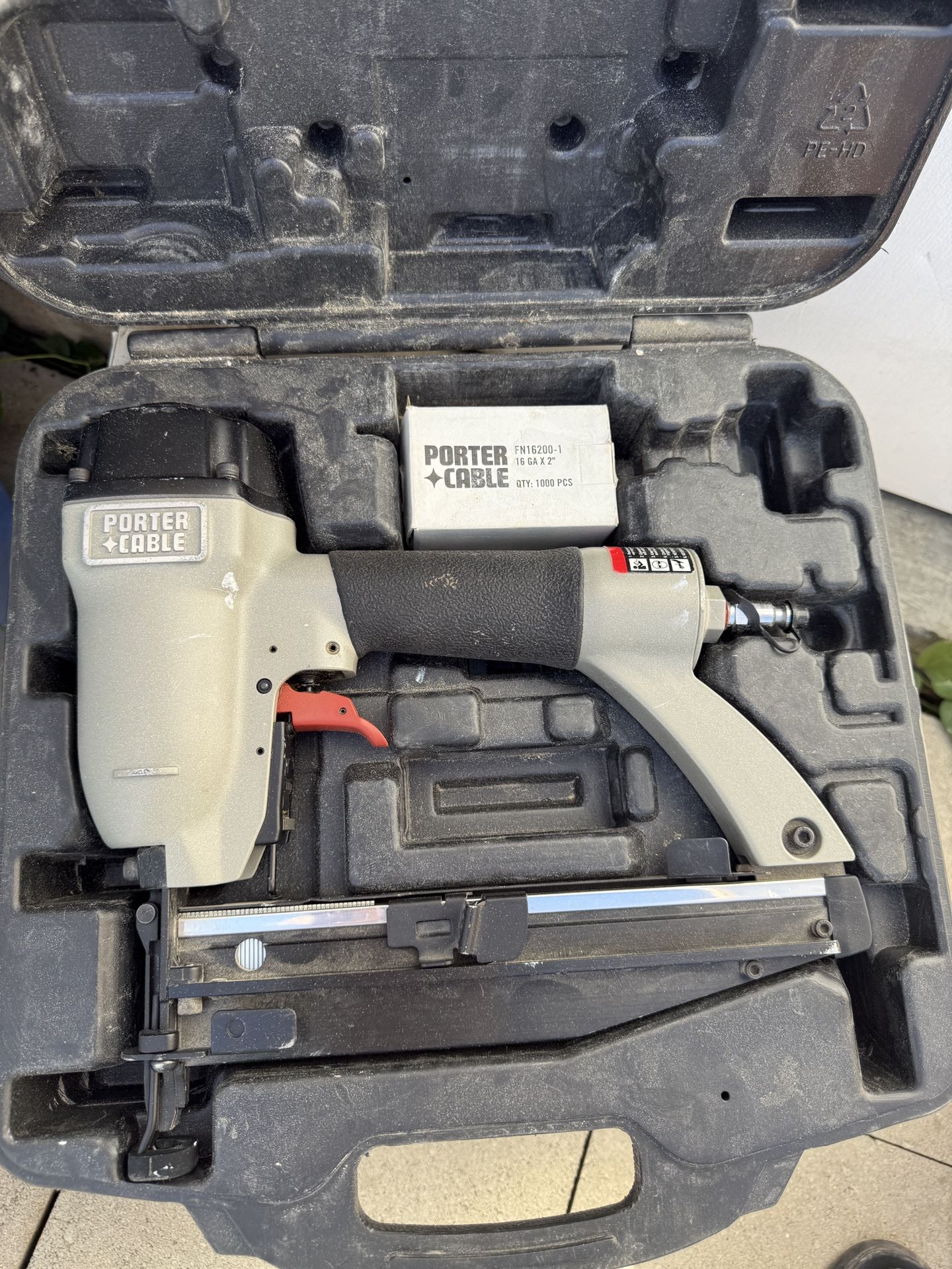 PORTER CABLE Nail Gun