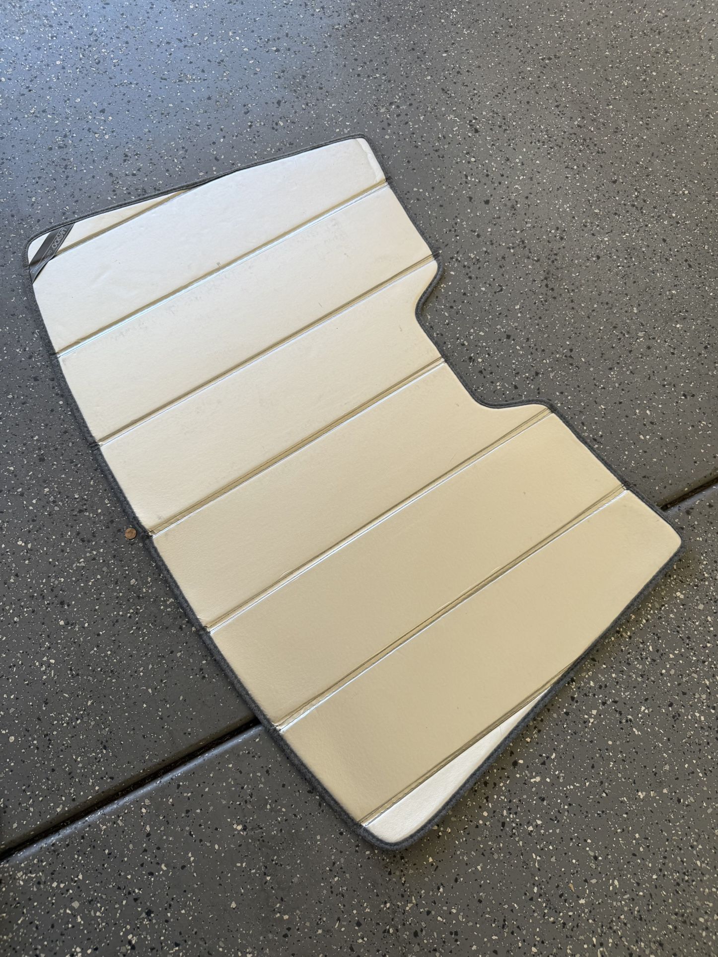 RSX sunshade