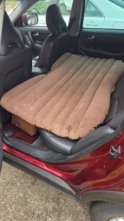 Back seat air bed