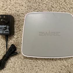 2Wire 2701HG-B 54 Mbps 4-Port 10/100 Wireless G Router