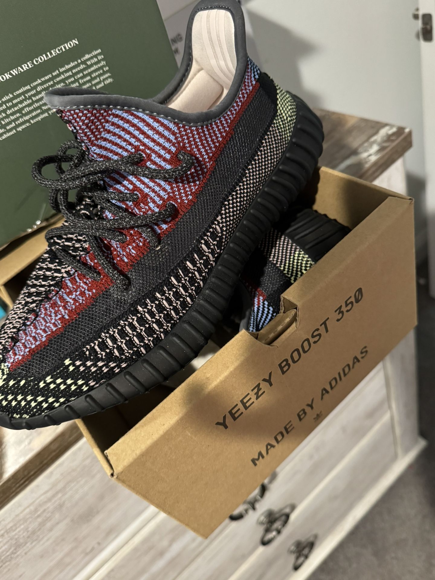 Yeezy 350 V2 Size 7