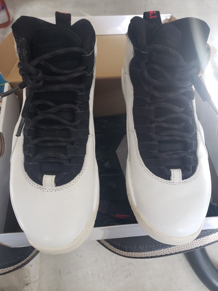 Jordan Retro 10s Mens Size 8 $100