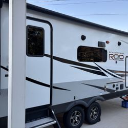 2022 Rockwood Roo 235s