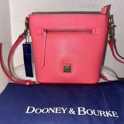Dooney&Burke Saffiano Small Zip Crossbody Bag