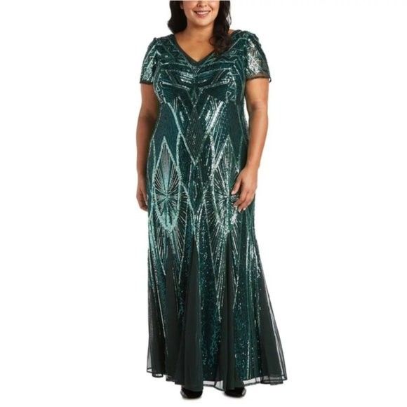 R&M Richards Elegant Evening Dress Womens Plus Green Sequined Long V Neckline - joarbit.com R&M Richards Elegant Evening Dress Womens Plus Green Sequined Long V Neckline - joarbit.com