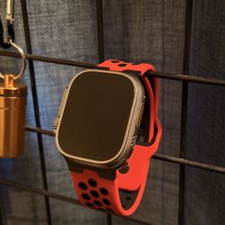 Apple Watch Ultra 1