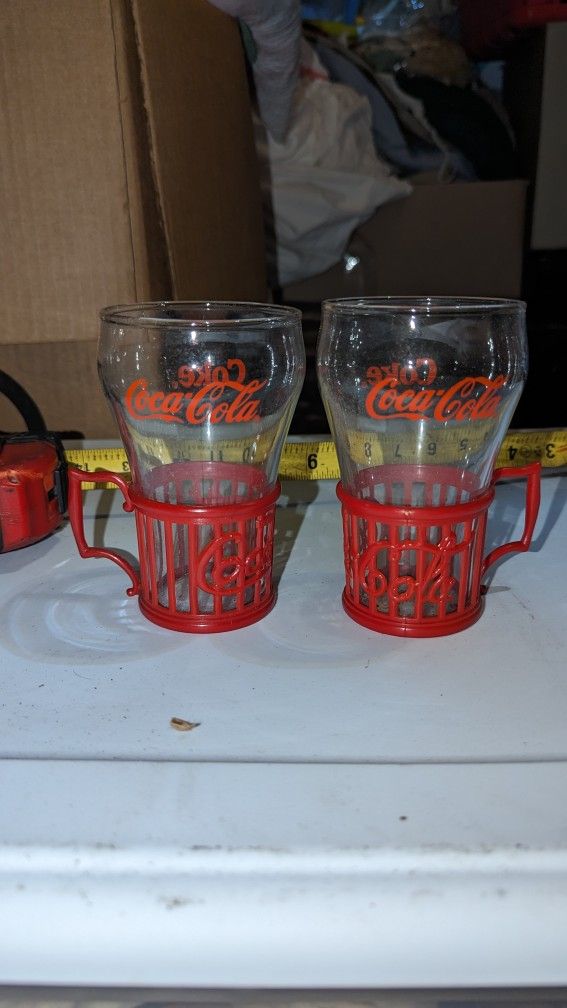 Coca Cola Cafe Bell Shaped Glasses With Plastic Holders 