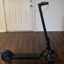 Volpam E-Scooter -Used