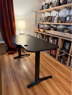 Secretlab Gaming Desk $70 OBO