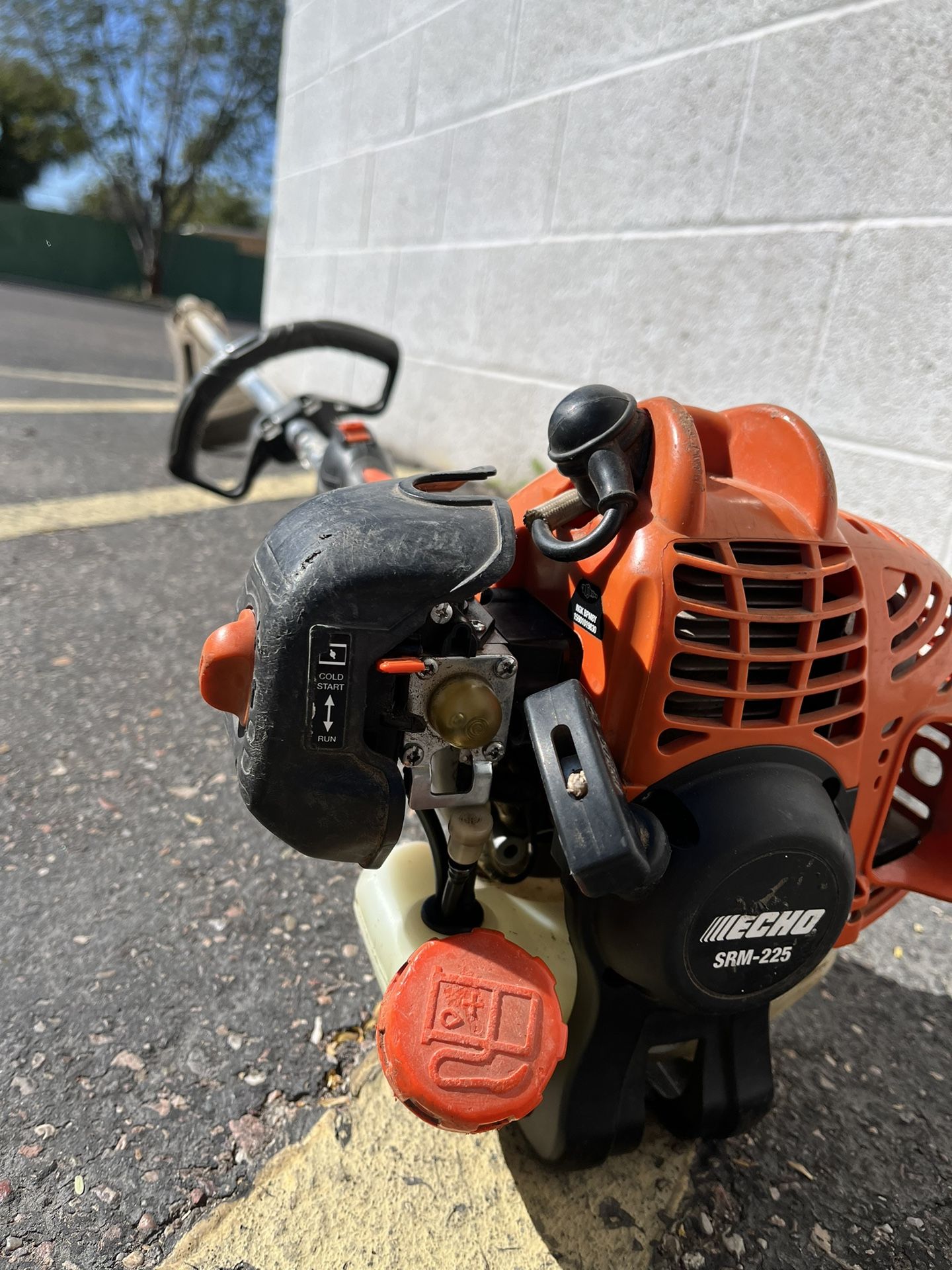 Echo Weed eater for Sale in Mesa, AZ OfferUp