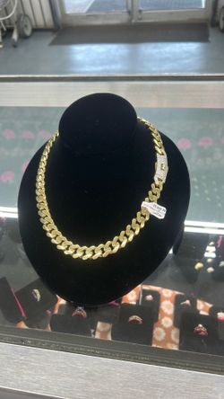 10kt Cuban Necklace 20”