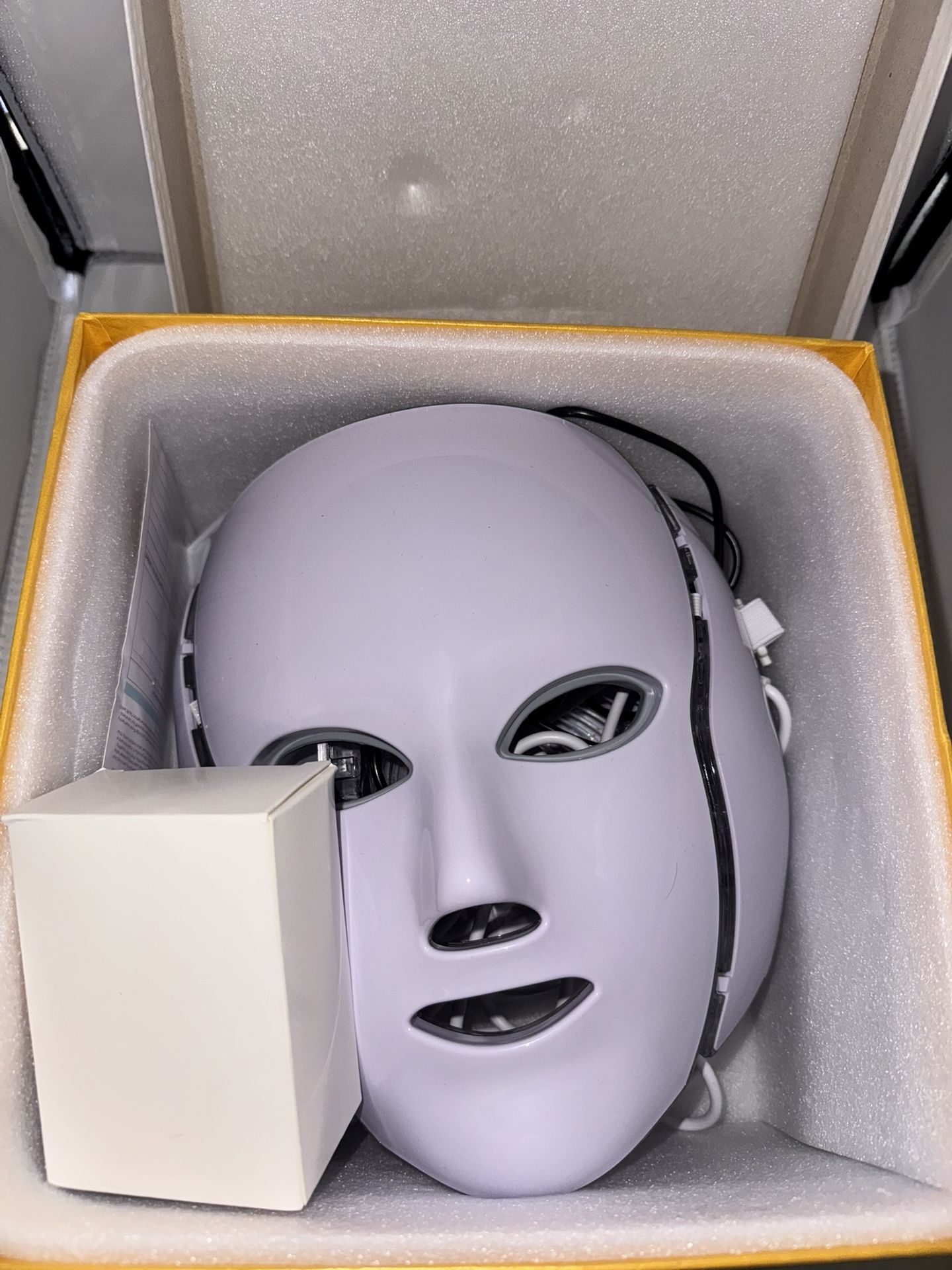 Led Face And Neck Mask