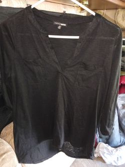 Fashion Nova black quarter sleeve shirt