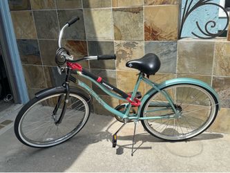 Huffy beach cruiser