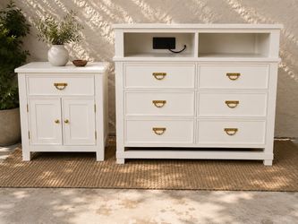 Honey & Oats Media Dresser & Nightstand Set