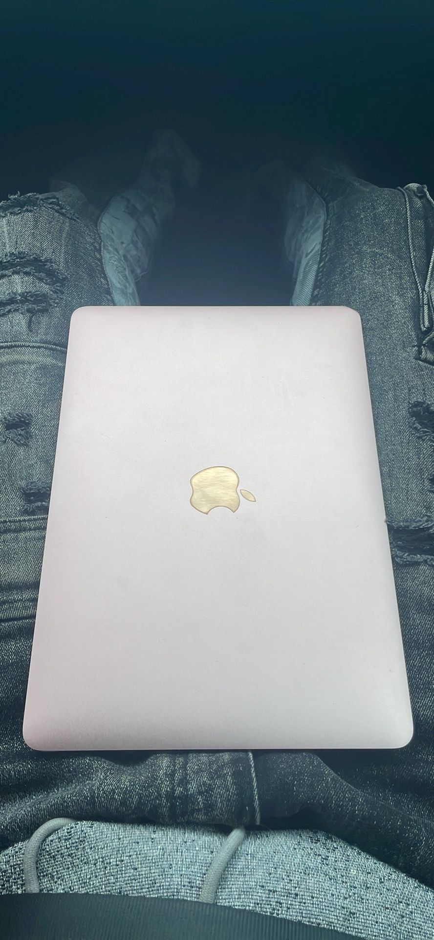 Rose Gold- Mac Book Air (2016)