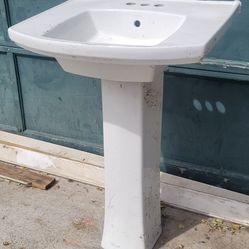 Reclaimed Small Kohler Porcelain Bathroom Pedestal Sink