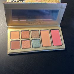 Violet Voss Palette 