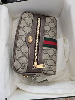 Gucci Fanny Pack with box