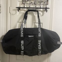 Supreme Duffle Bag 