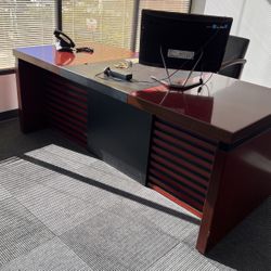 Office Desk