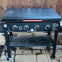 Blackstone Griddle + Lid & Heavy-Duty Cover 