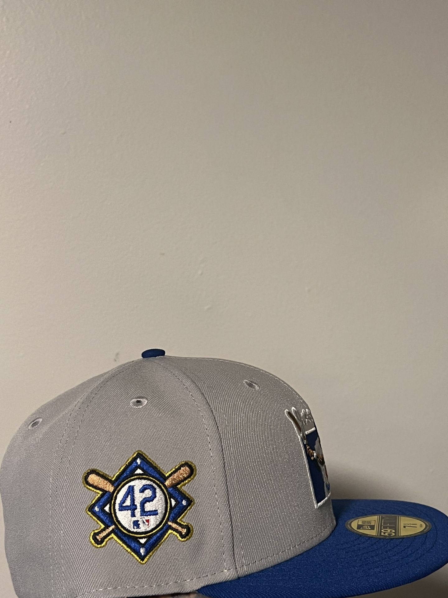 Black Jackie Robinson 75th Years 42 Side Patch New Era 9Fifty Snapback –  Exclusive Fitted Inc.