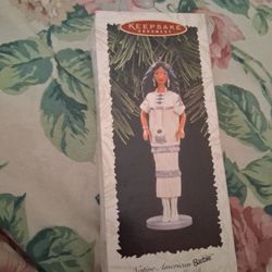 Dolls Of The World Barbie Ornament