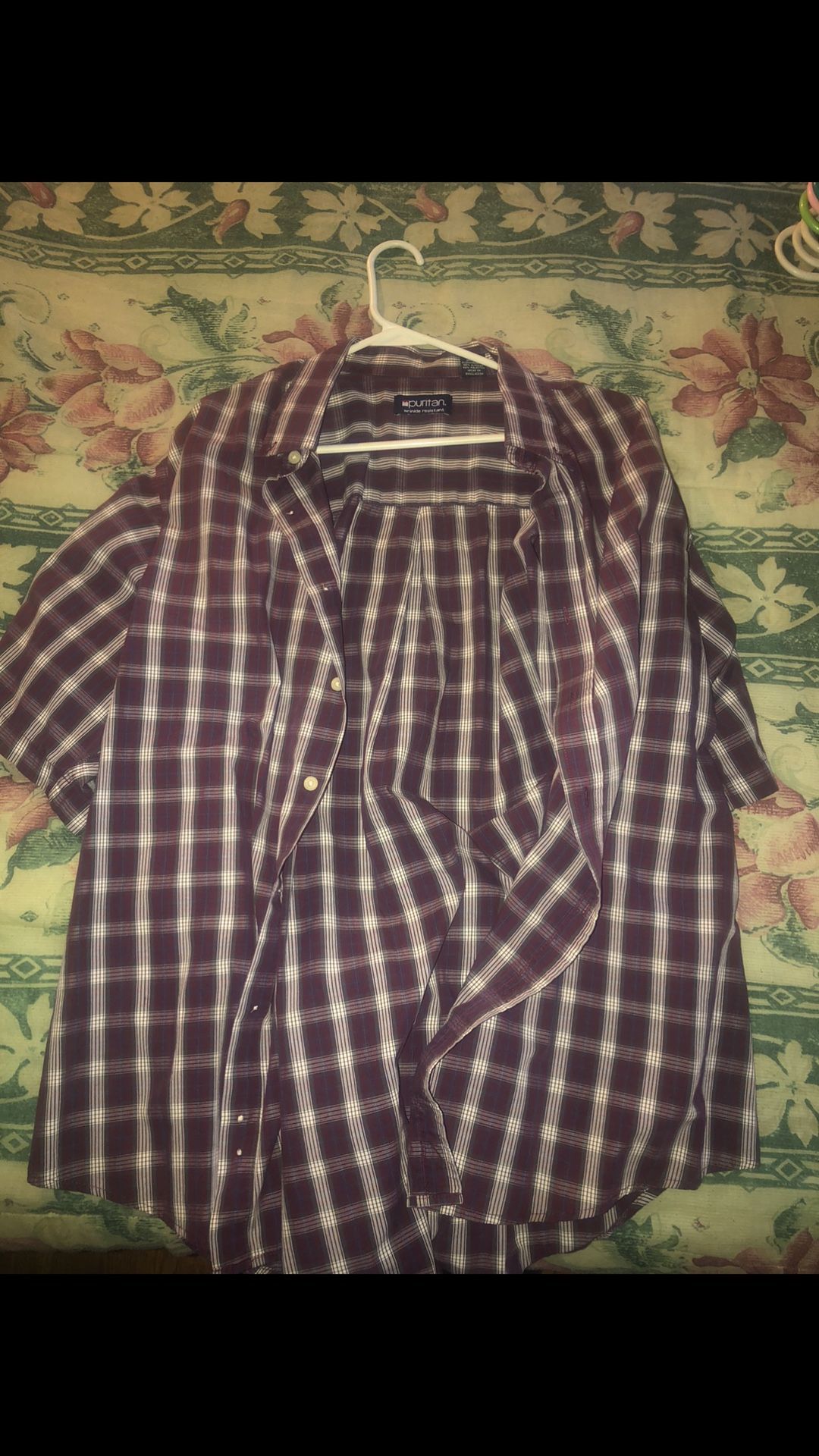 Men’s XL collared shirt