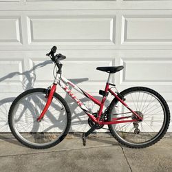 Trek 800 Sport Mountain Bike - 17" Frame