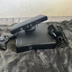 Xbox 360 Console And Accessories 