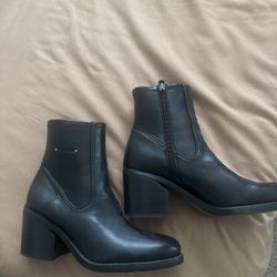 Franco Sarto Booties