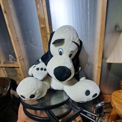 DOG VERY LARGE STUFFED ANIMAL 777