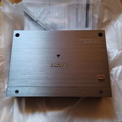 New Kenwood Class D 4 Channel Amplifier 