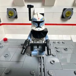 Lego Star Wars Clone Commander Wolffe Minifigure