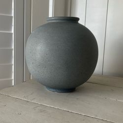 Threshold Vase