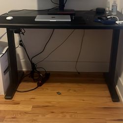 Electric Standing Desk